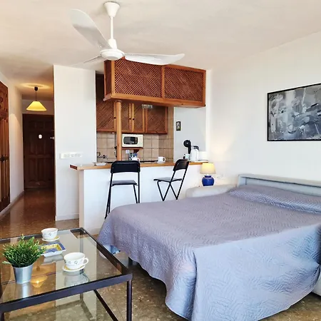 Marbellamar Seafront * מארבלה